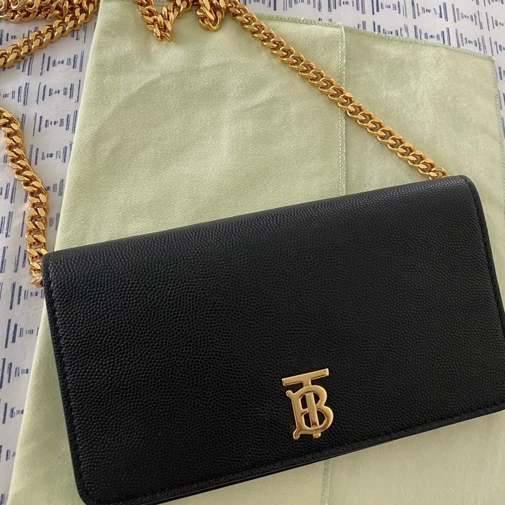 Burberry Ladies Black Grainy Leather Monogram Chain Phone Wallet